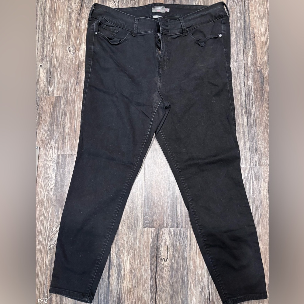 Torrid 22R high rise Black skinny Jeans